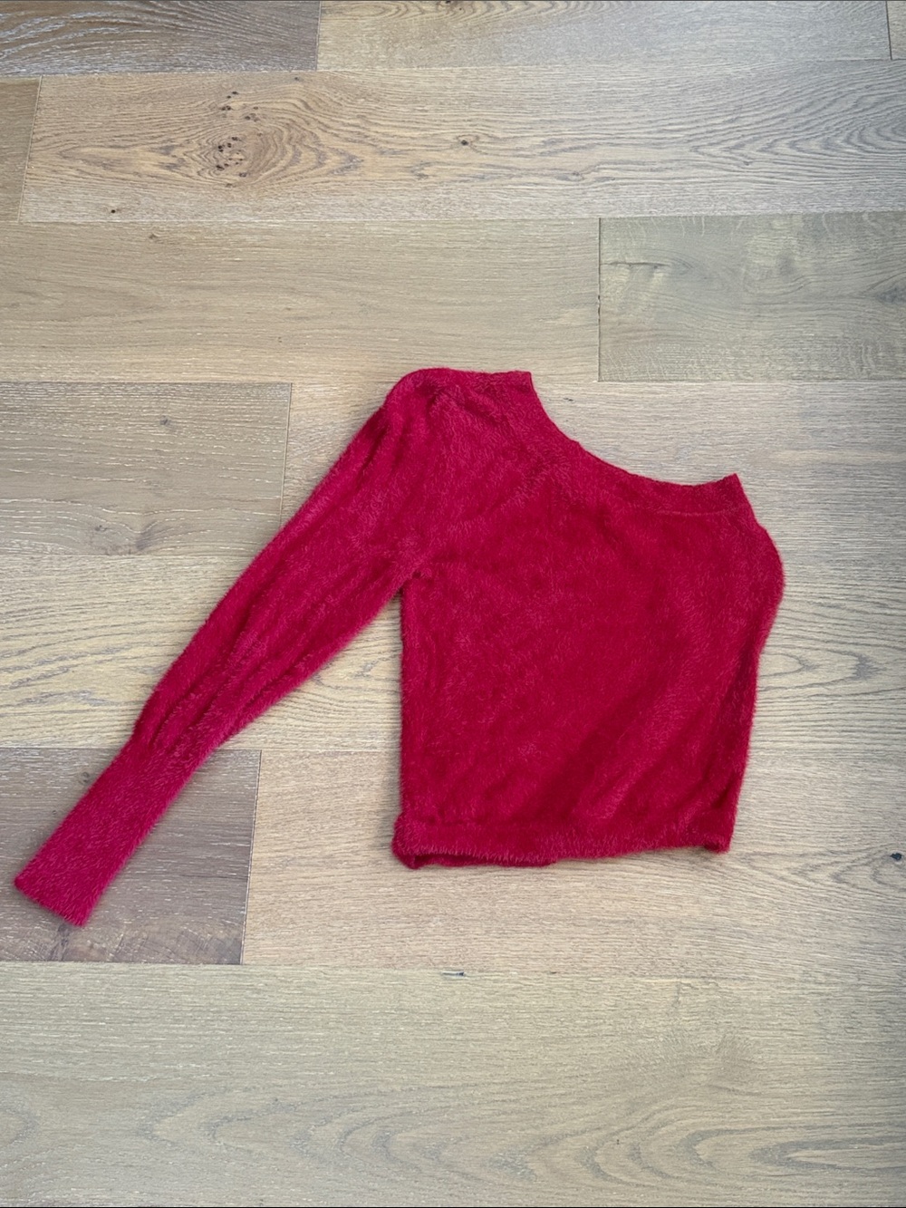 Worthington Red Fuzzy Long-Sleeve Crop Sweater